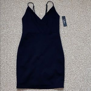Lulu’s black mini bodycon dress